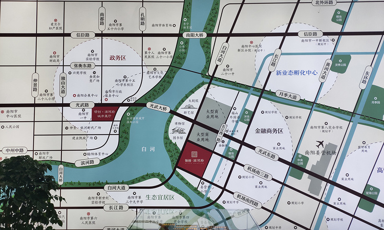 领创滨河府实景图