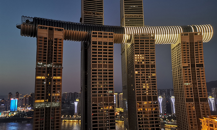 光大控股朝天门中心实景图