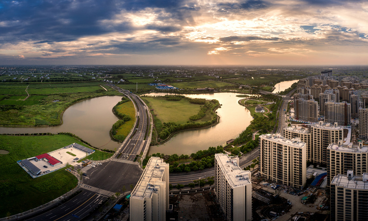 云湖壹号周边配套图