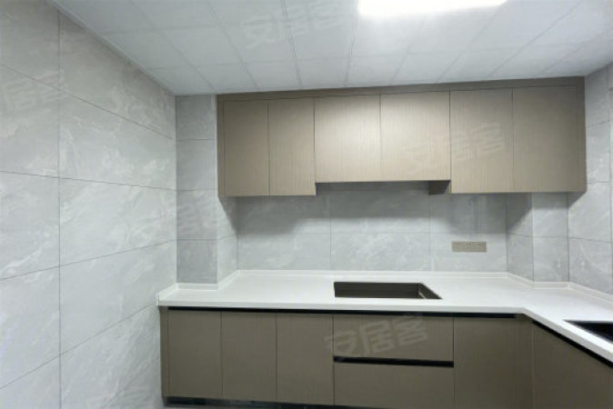 丽发新城楼盘证照