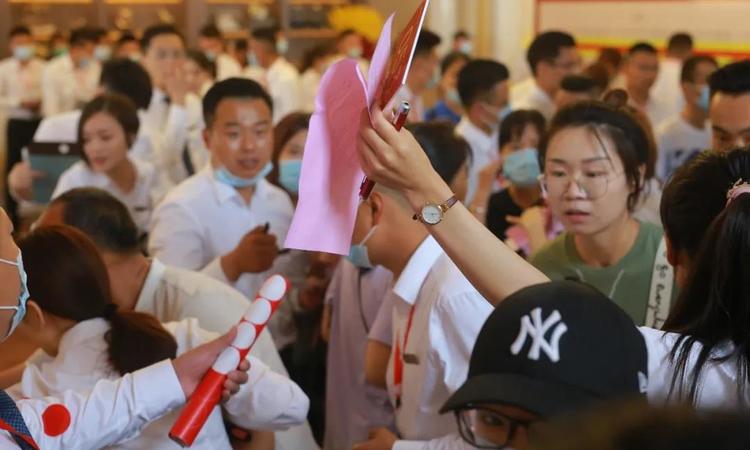 华都国滨府实景图