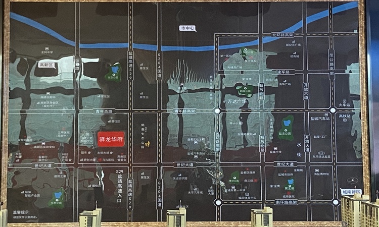 驿龙华府交通图