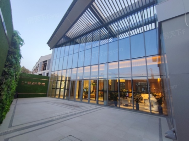 万科翠湖春晓实景图