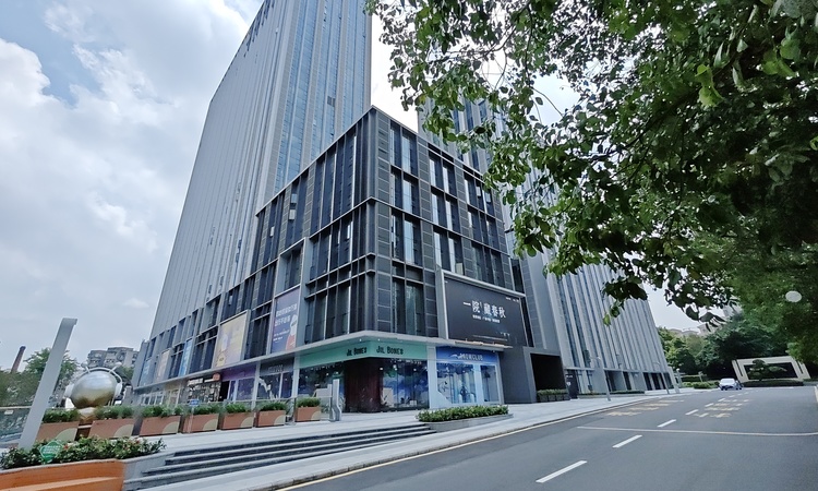 中冶·逸璟广场施工进度图
