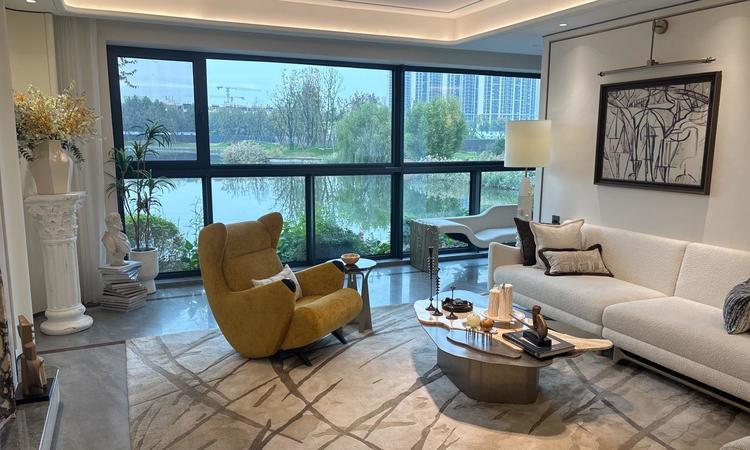 金茂泮湖满庭样板间