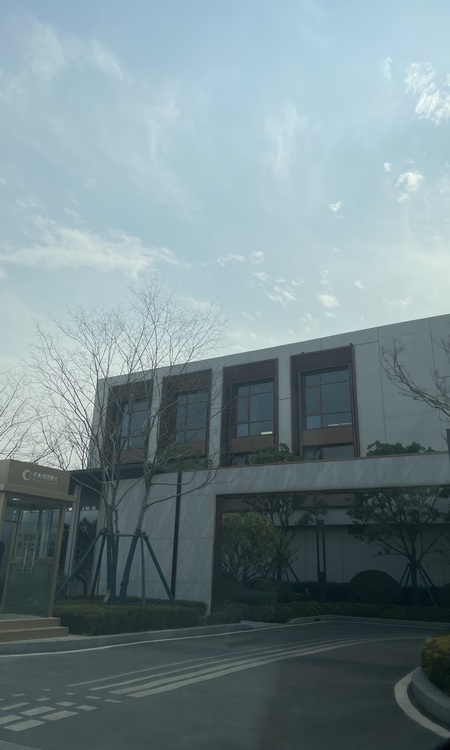 保利明玥晨光实景图