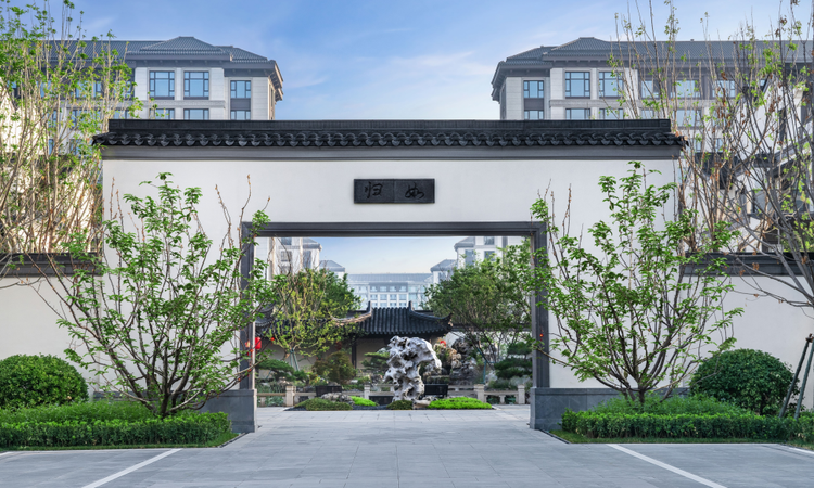 城投绿城·湖畔雲庐实景图