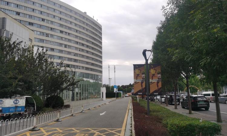 中海兴叁號院周边配套图