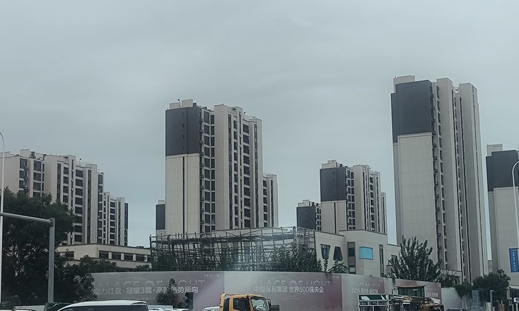 保利和光尘樾施工进度图