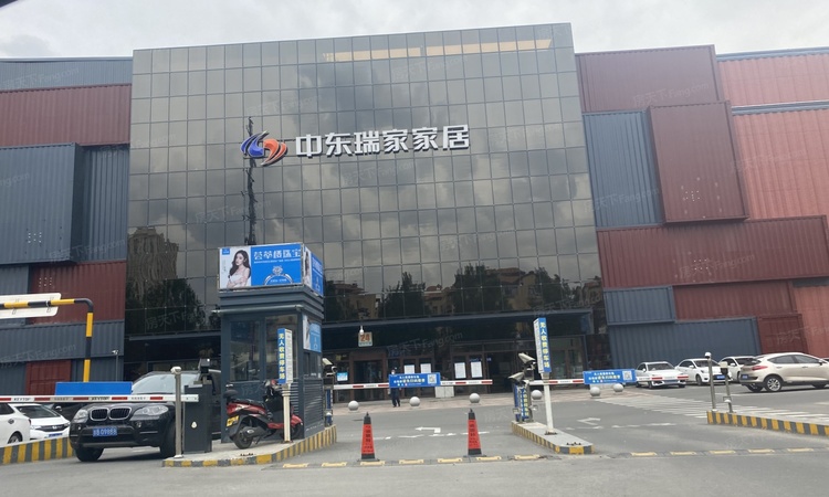 泊逸天玺甲第周边配套图