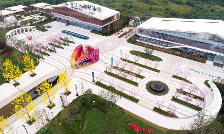 雅居乐罗曼小镇实景图