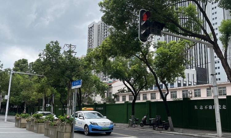 能建青誉府周边配套图