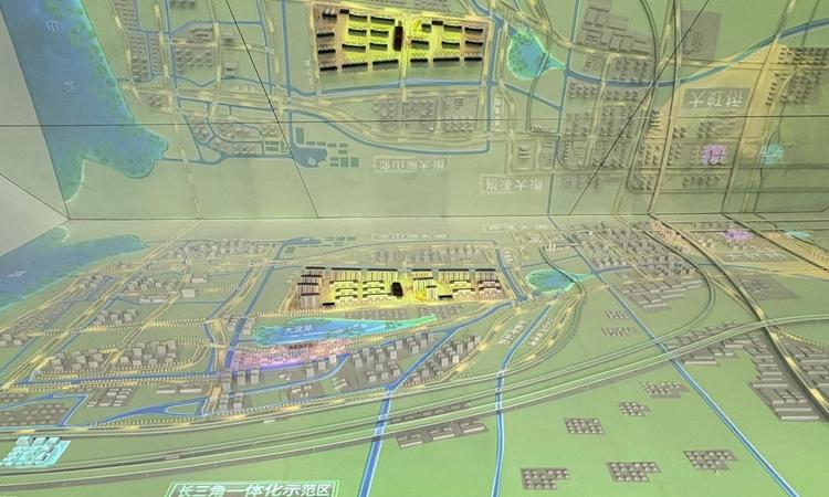 同悦湾璟庭交通图