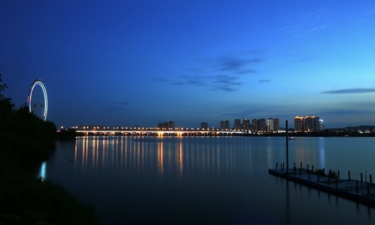 城发新天雅集周边配套图