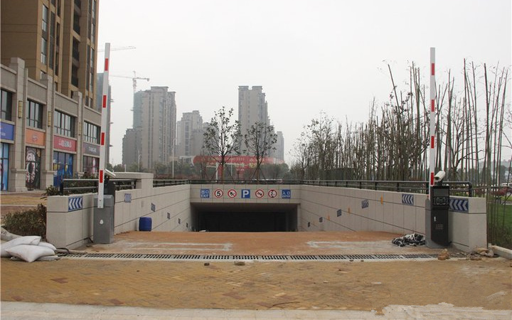 恒冠32°摩卡实景图