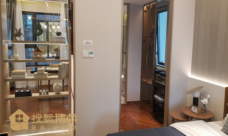 南益·名士华府样板间