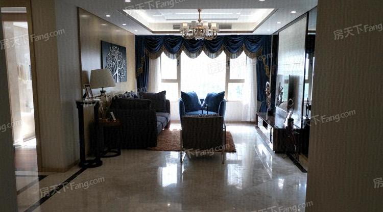 中城建·荣悦华府样板间