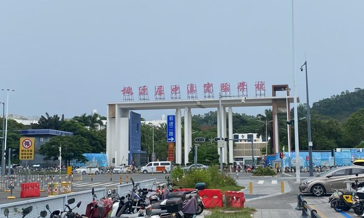 华联峦山府周边配套图