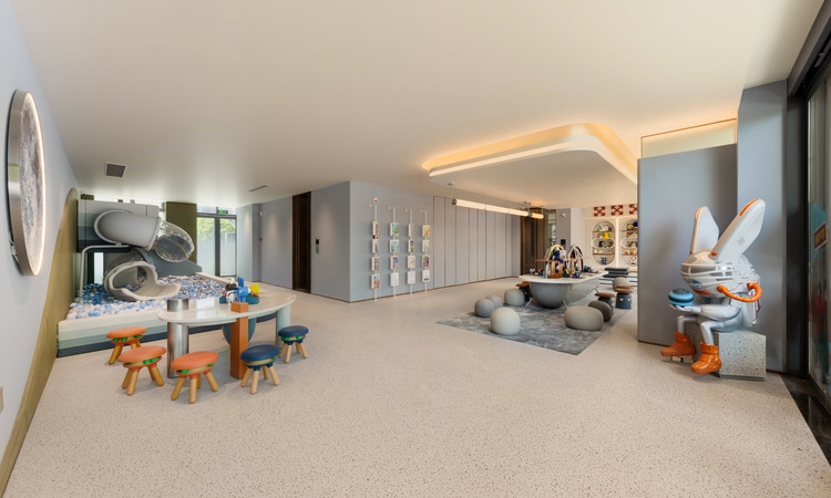 西投银泰城周边配套图