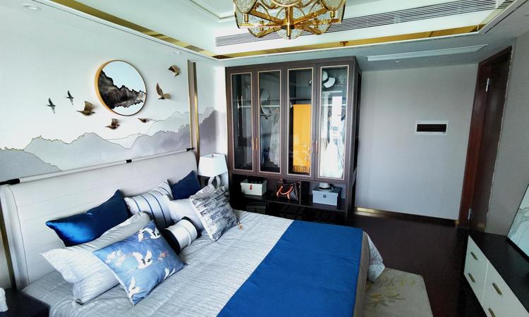 蓝天湖岸样板间