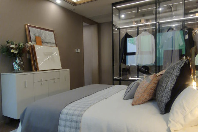 龙控公园名著样板间