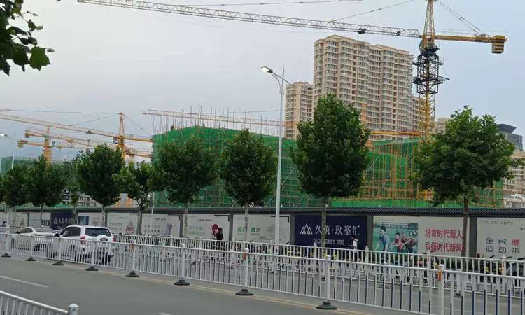 久筑·玖峯汇施工进度图