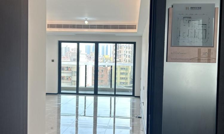 鸿桥世纪名园样板间