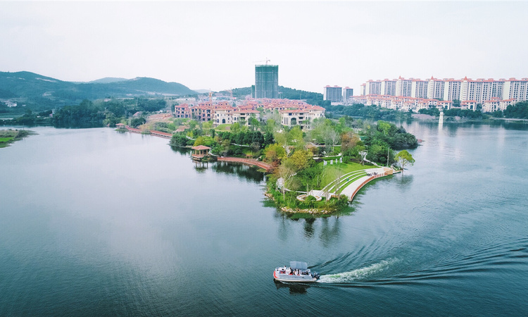 御湖半岛实景图