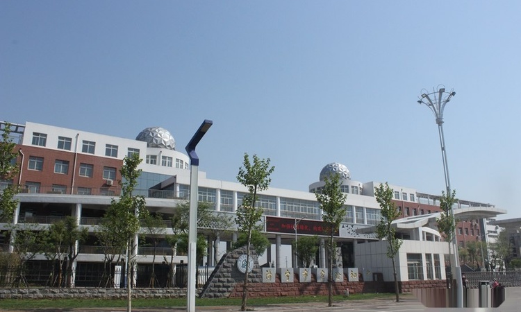 睿湖印象周边配套图