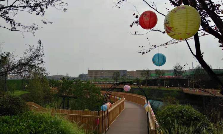 招商·依云水岸实景图