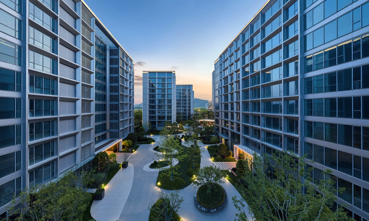 西投银泰城实景图