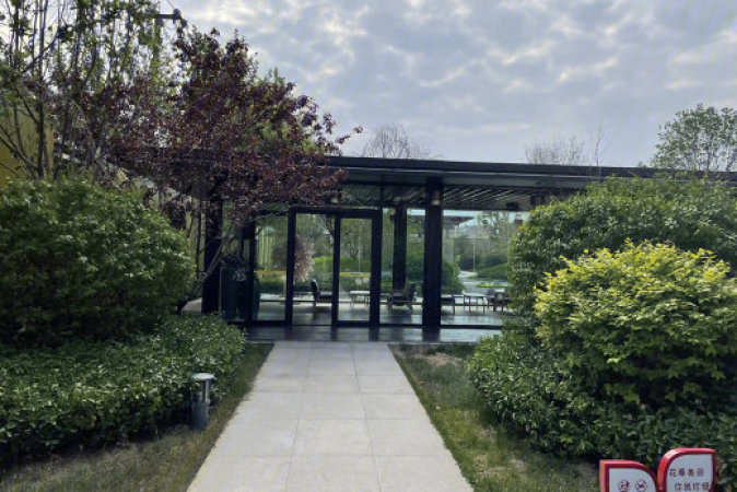 滨江荣盛华府实景图