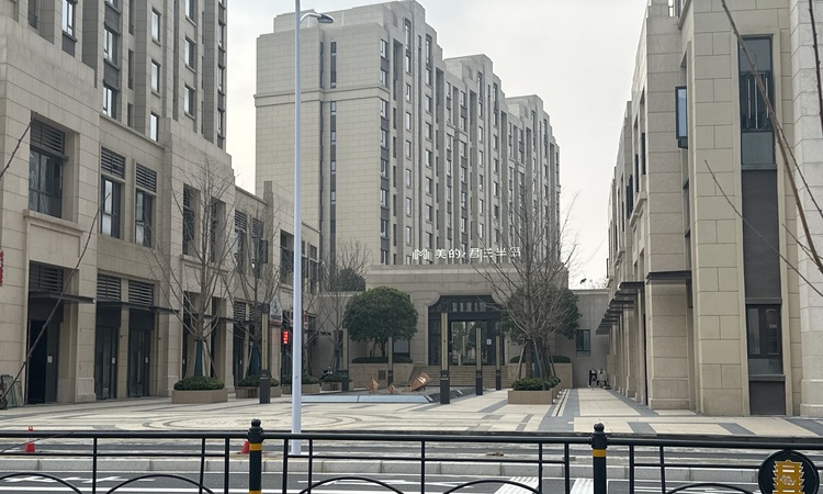 美的·君兰半岛施工进度图