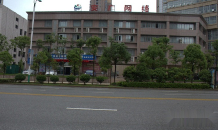 曼哈顿MOMA国际社区周边配套图