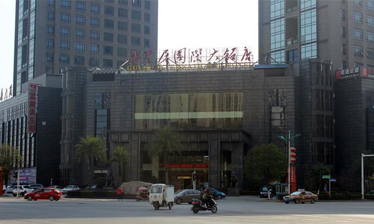天元·美居乐周边配套图
