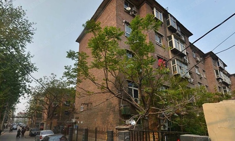 草场街医药站宿舍实景图