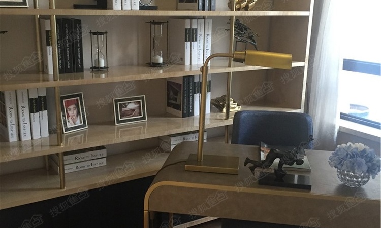 鲁能泰山7号样板间