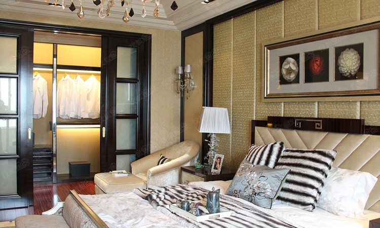 巨凝金水岸样板间