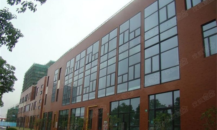 嘉天下休闲广场施工进度图