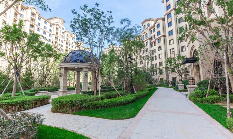 鸿玮澜山二期和院实景图