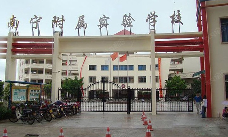 荣和公园墅周边配套图