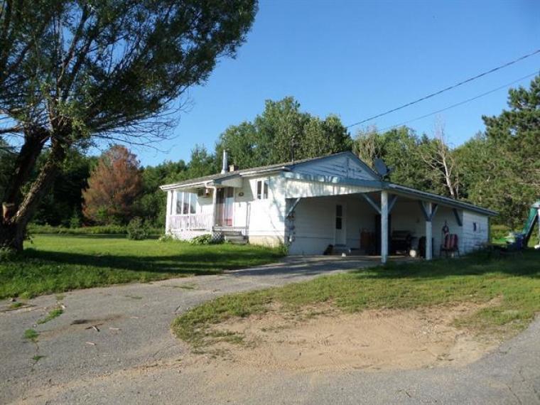 加拿大 加拿大二手房 加拿大gracefield别墅 2卧1卫