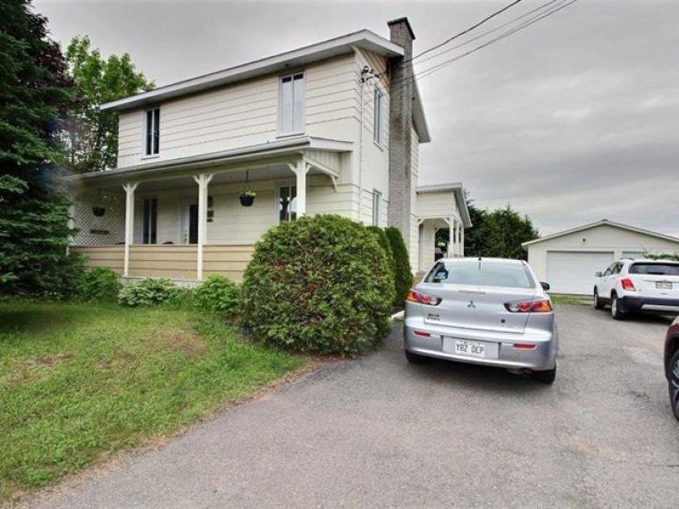 加拿大new richmond别墅 4卧2卫