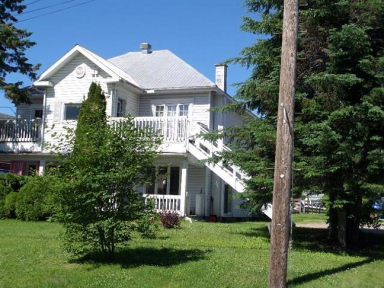 加拿大 加拿大二手房 加拿大gracefield别墅 1卧1卫