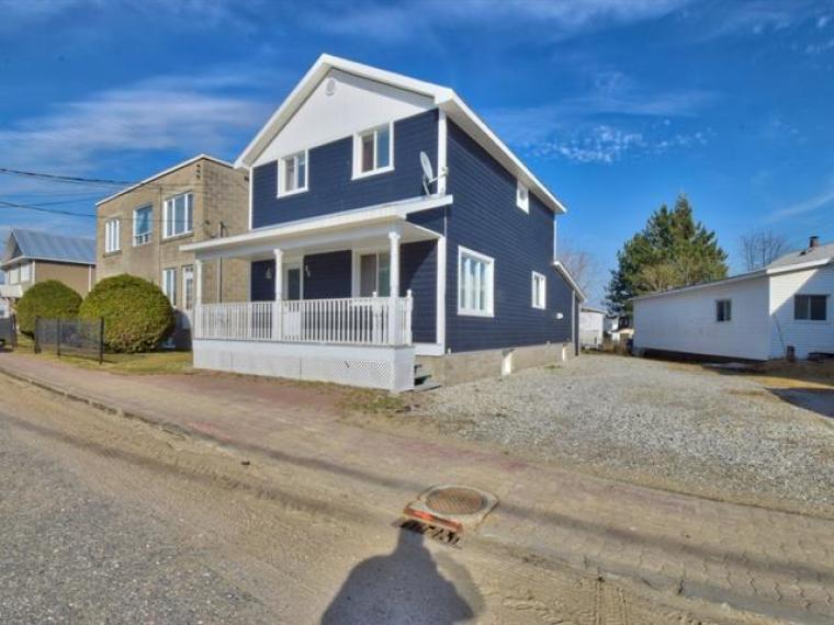 加拿大 加拿大二手房 加拿大gracefield别墅 4卧1卫