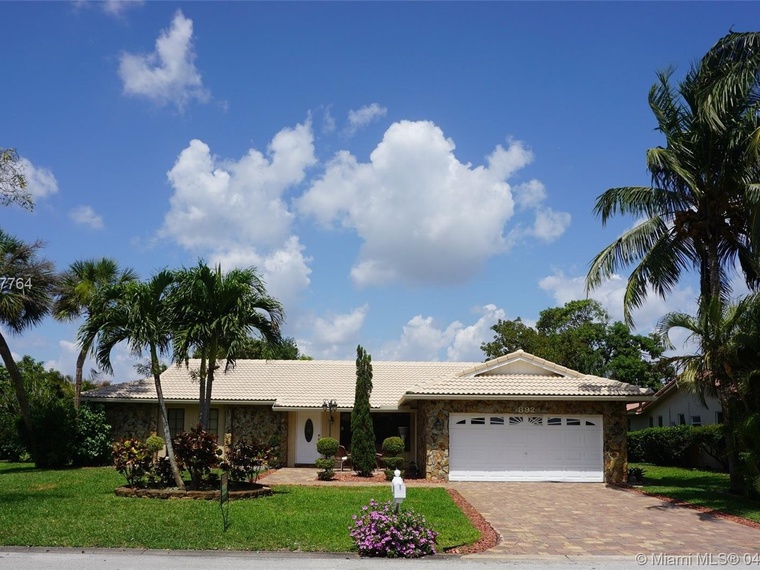 美国coral springs别墅 4卧2卫