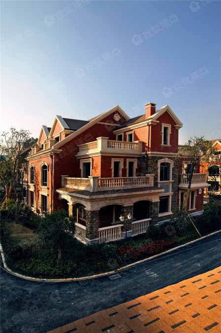 五矿格兰小镇实景图_五矿格兰小镇环境怎么样-长沙搜狐焦点网