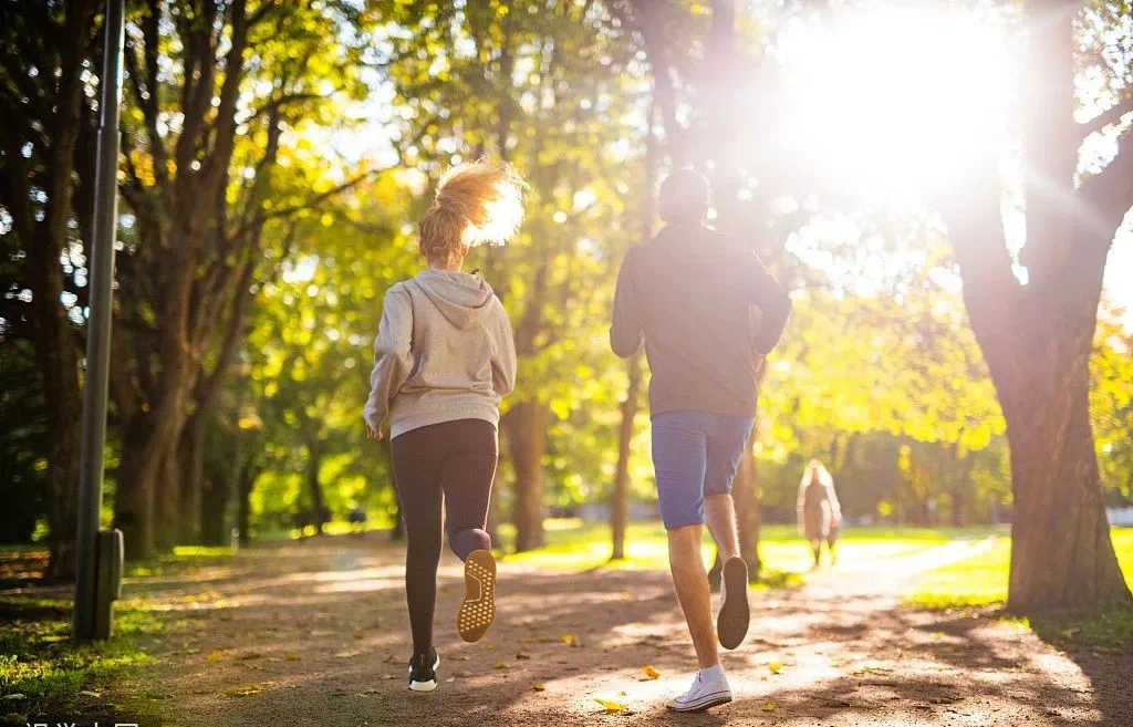 什么叫做双重生活 144cadf4-1a63-4969-a4ef-b6d644eb9f3d.png