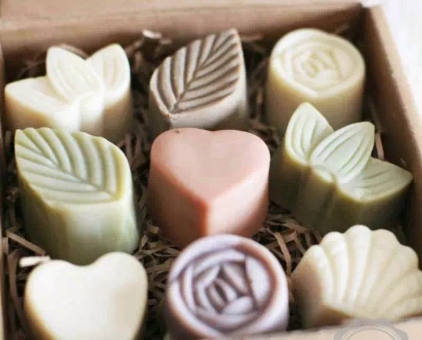 怎么做香皂水 4fc2a6bf-2701-420f-8c58-1b39718e11cb.png